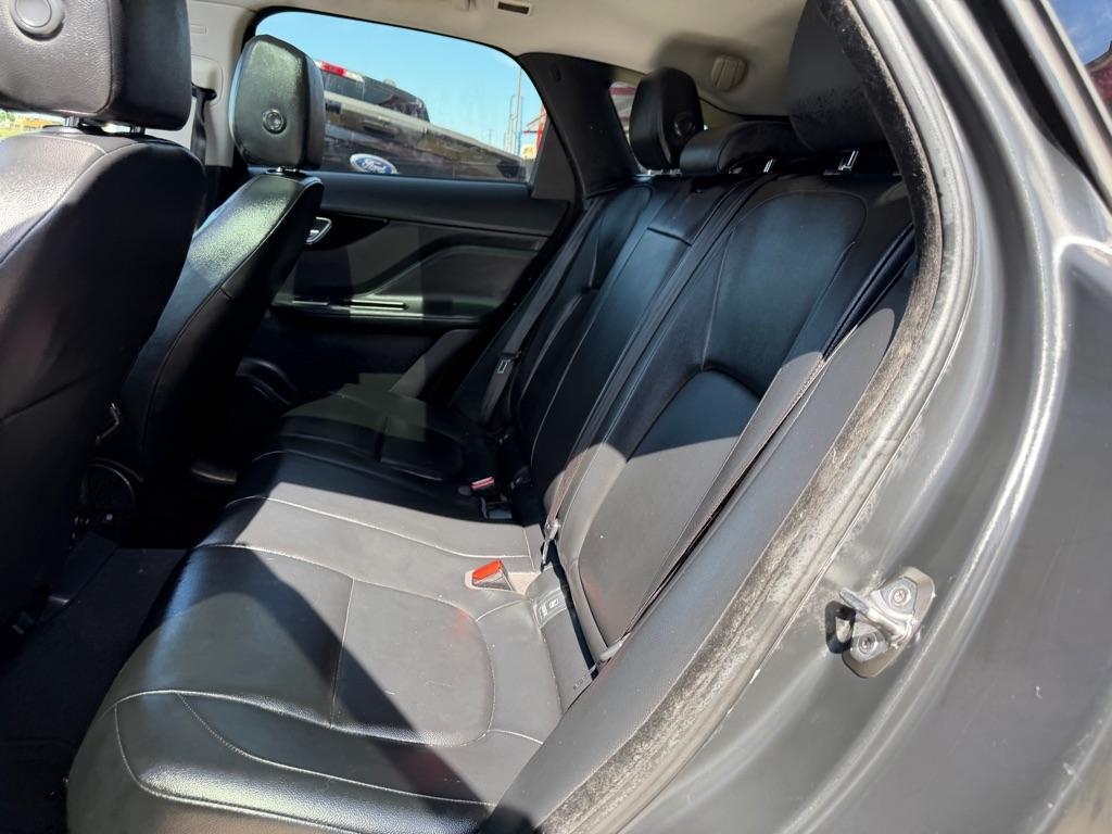 Jaguar F-Pace 35t Premium 2017