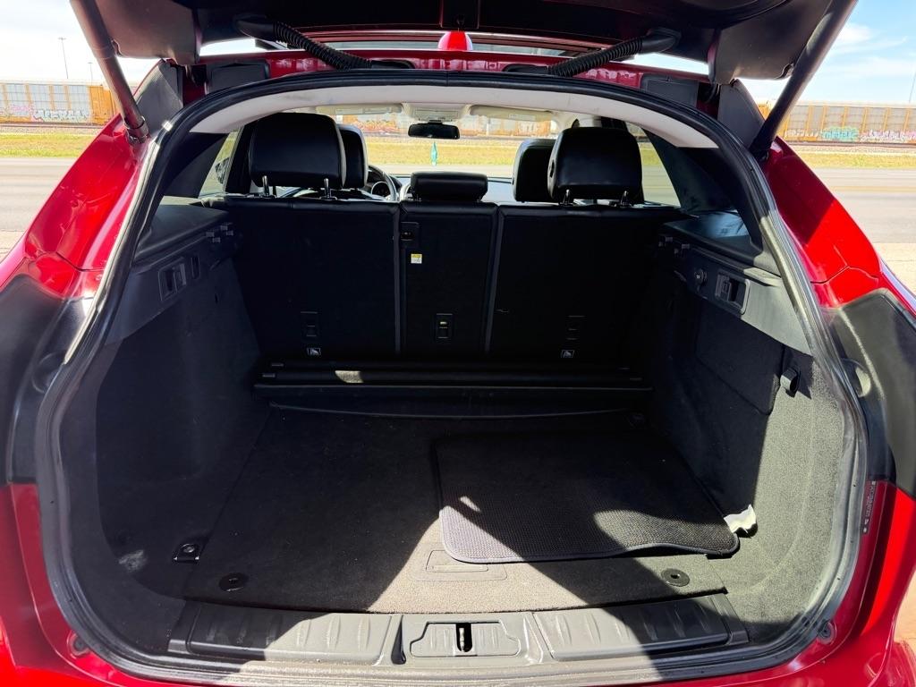 Jaguar F-Pace 35t Premium 2017