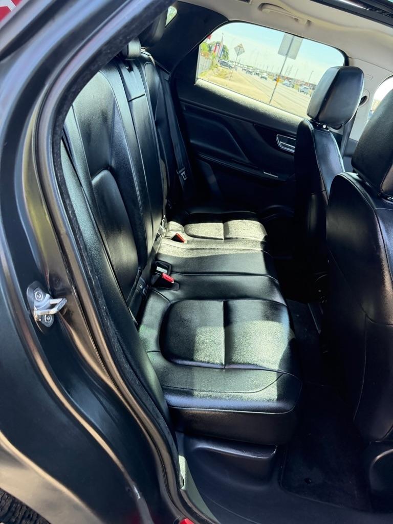 Jaguar F-Pace 35t Premium 2017