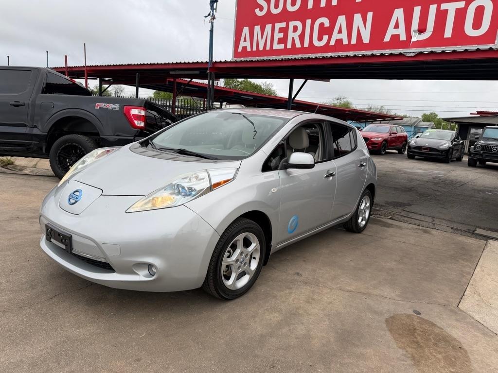 Nissan Leaf SV 2012