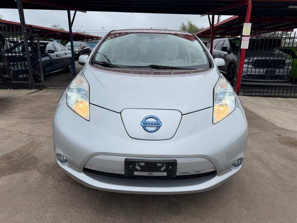 Nissan Leaf SV 2012