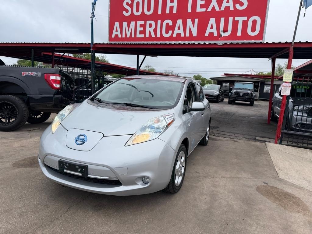 Nissan Leaf SV 2012