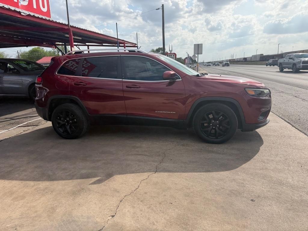 Jeep Cherokee Latitude FWD 2019