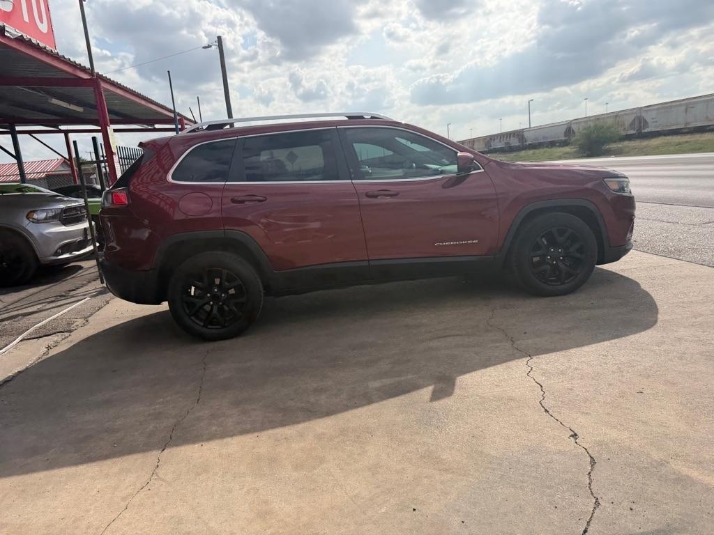 Jeep Cherokee Latitude FWD 2019