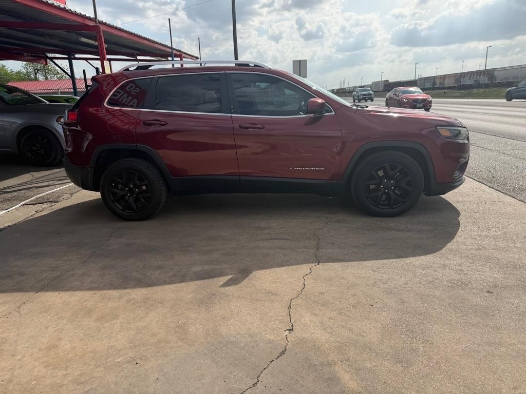 Jeep Cherokee Latitude FWD 2019