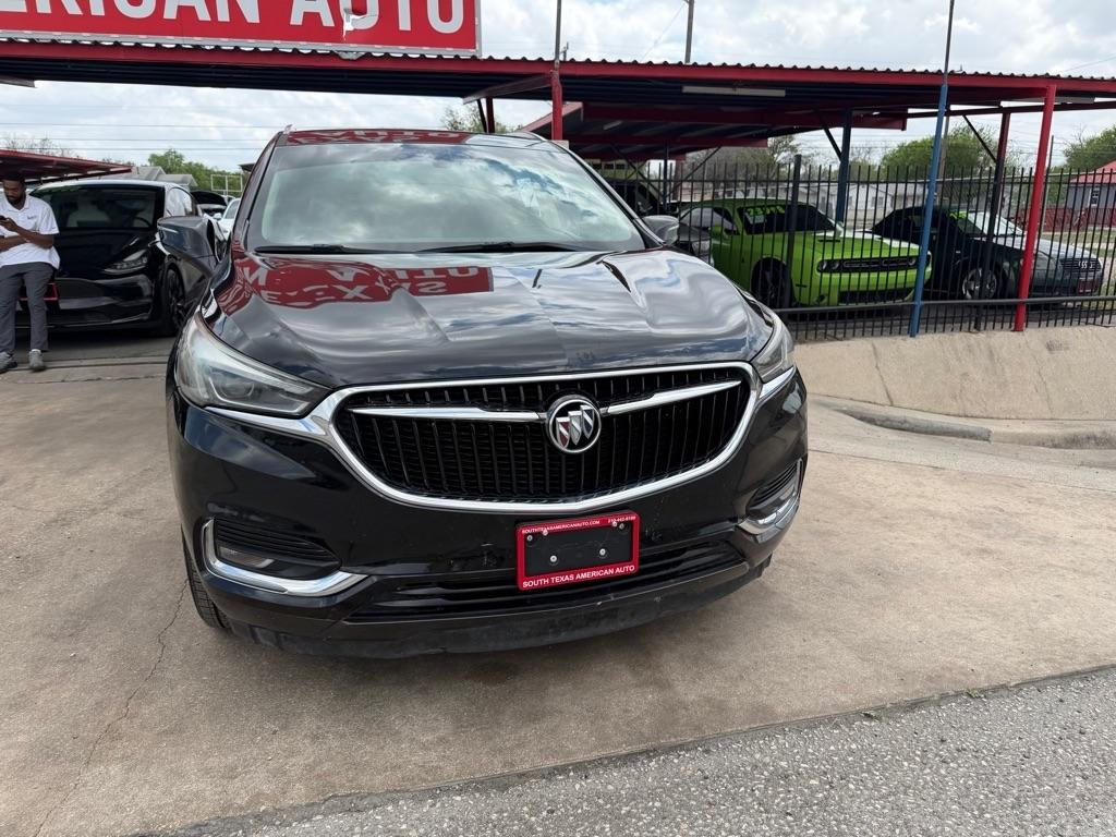 Buick Enclave Essence FWD 2018