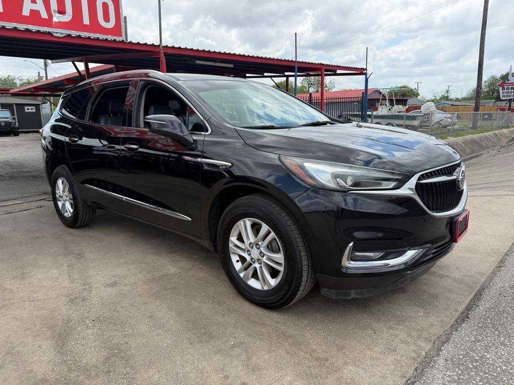 Buick Enclave Essence FWD 2018