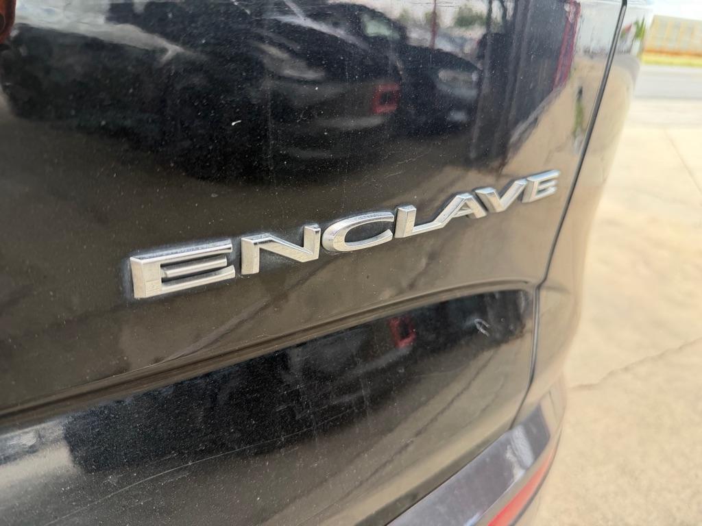 Buick Enclave Essence FWD 2018