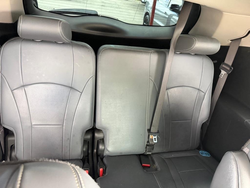 Buick Enclave Essence FWD 2018