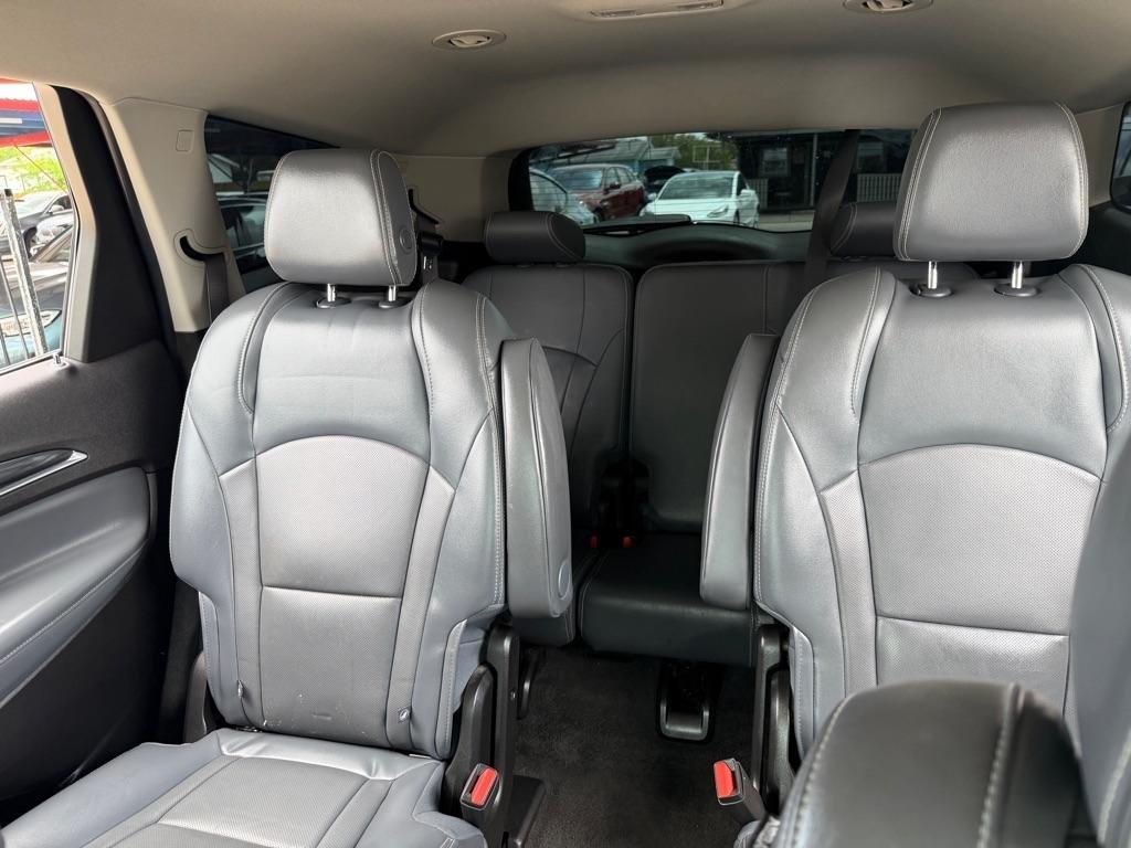 Buick Enclave Essence FWD 2018