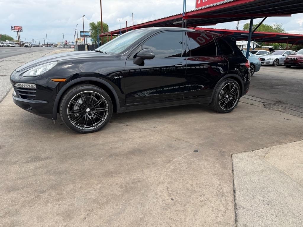 Porsche Cayenne Hybrid S 2014