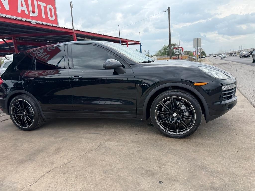 Porsche Cayenne Hybrid S 2014