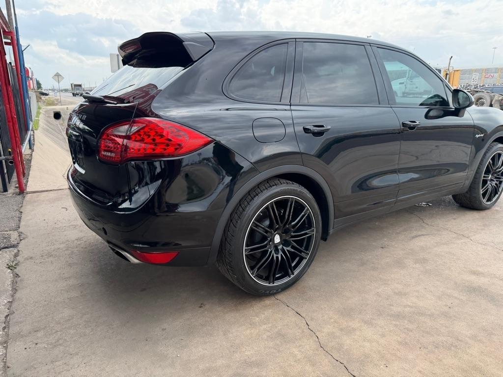 Porsche Cayenne Hybrid S 2014