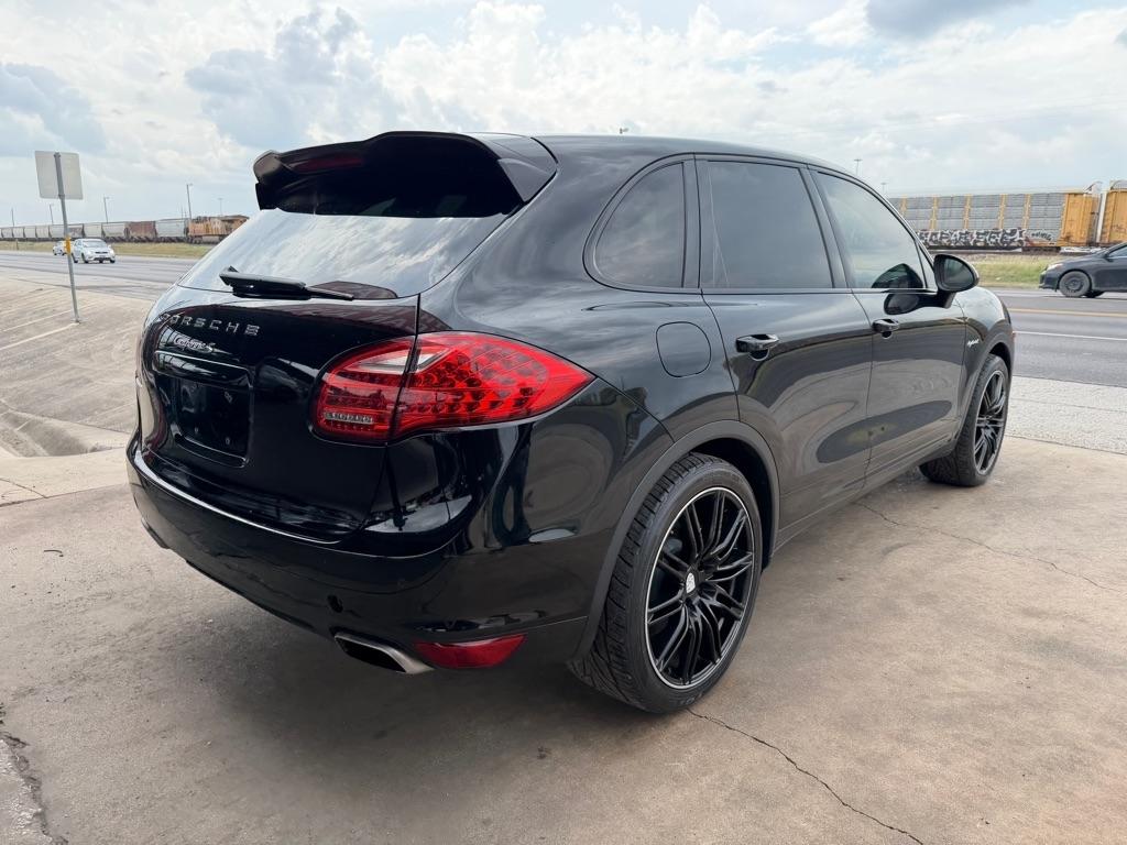 Porsche Cayenne Hybrid S 2014