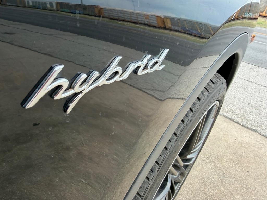 Porsche Cayenne Hybrid S 2014