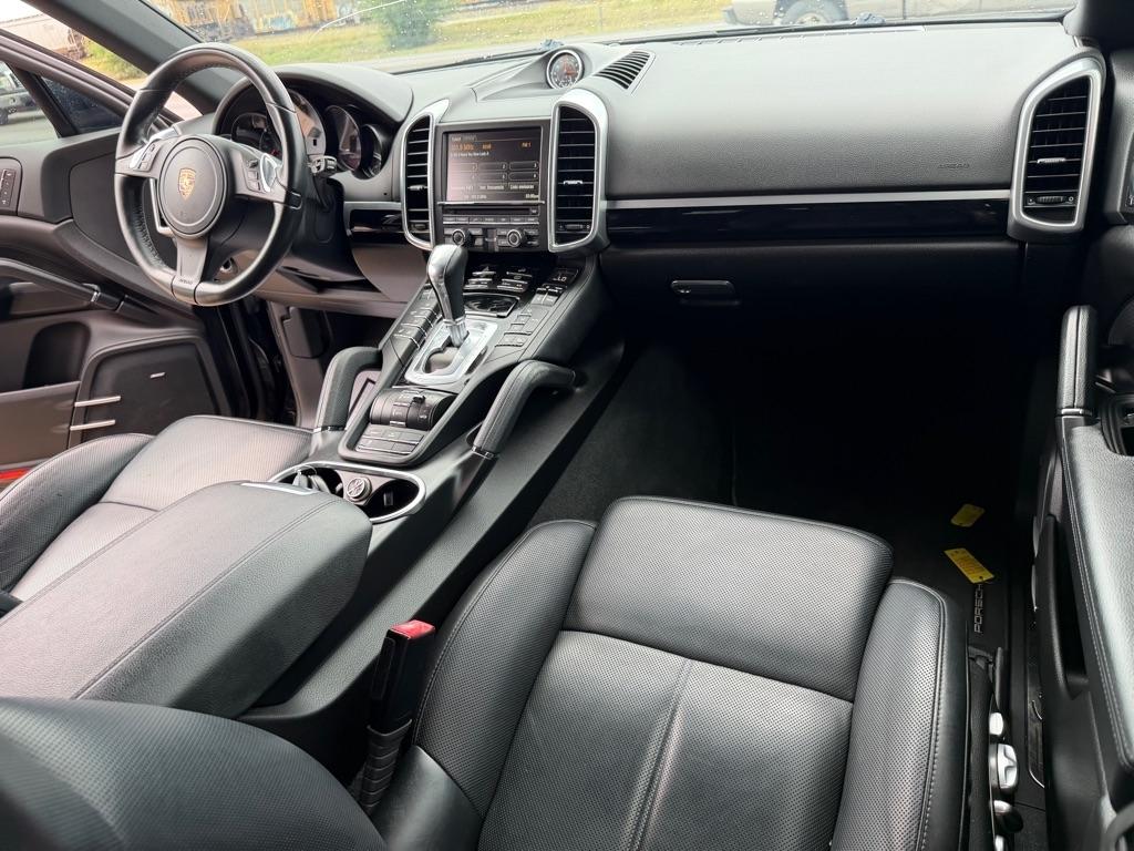 Porsche Cayenne Hybrid S 2014