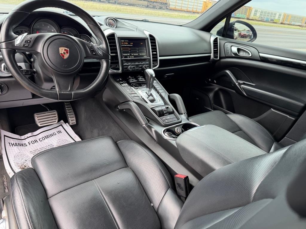 Porsche Cayenne Hybrid S 2014