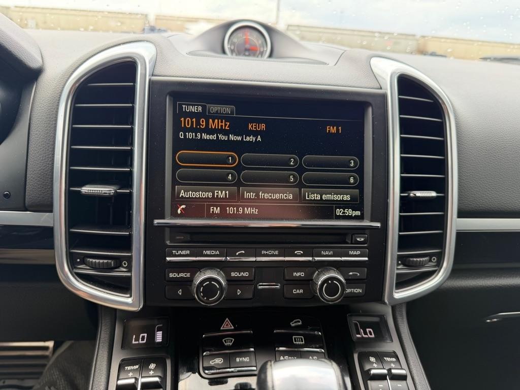 Porsche Cayenne Hybrid S 2014