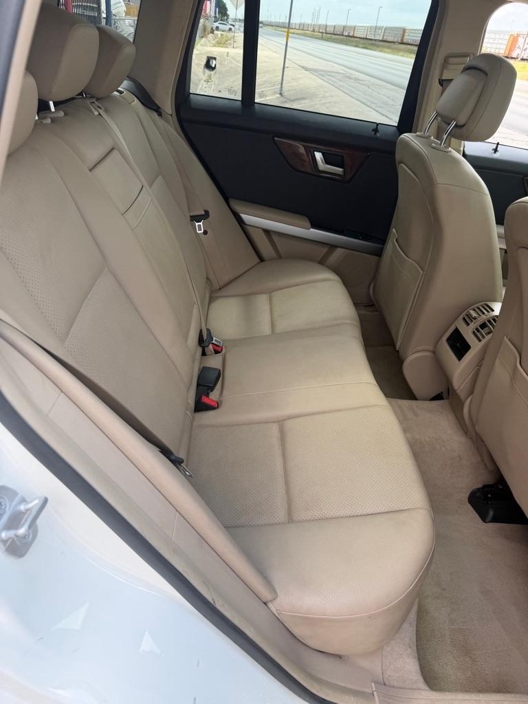 Mercedes-Benz GLK-Class GLK350 4MATIC 2012