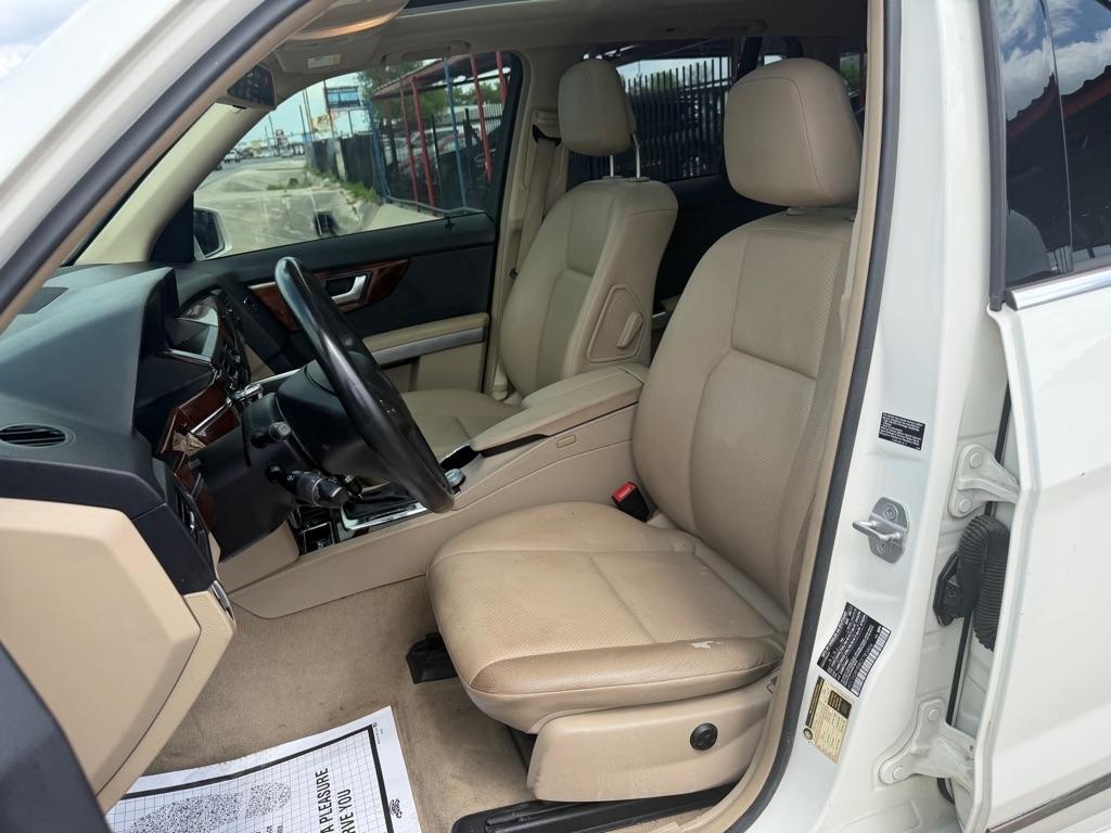 Mercedes-Benz GLK-Class GLK350 4MATIC 2012