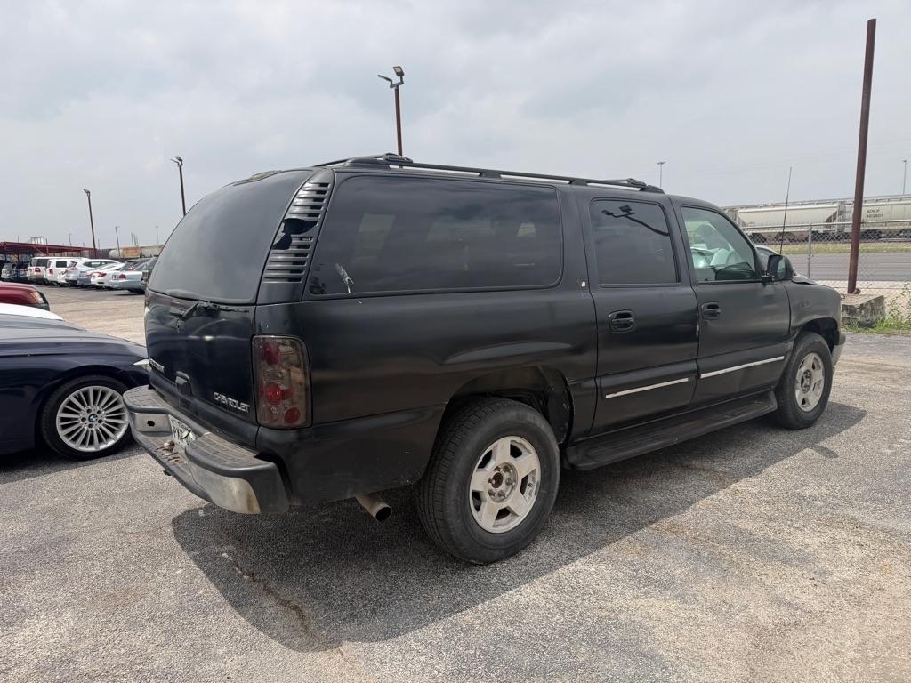 Chevrolet Suburban 1500 2WD 2002