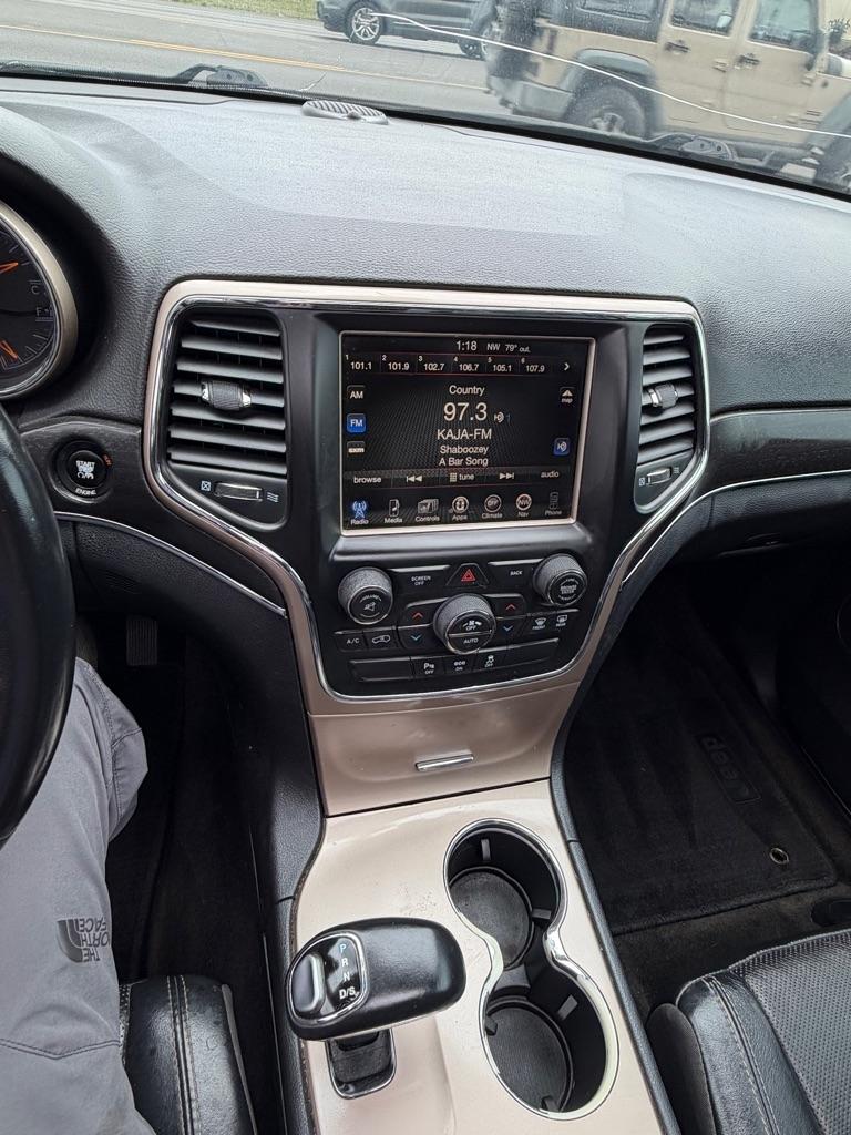 Jeep Grand Cherokee Limited 2WD 2015