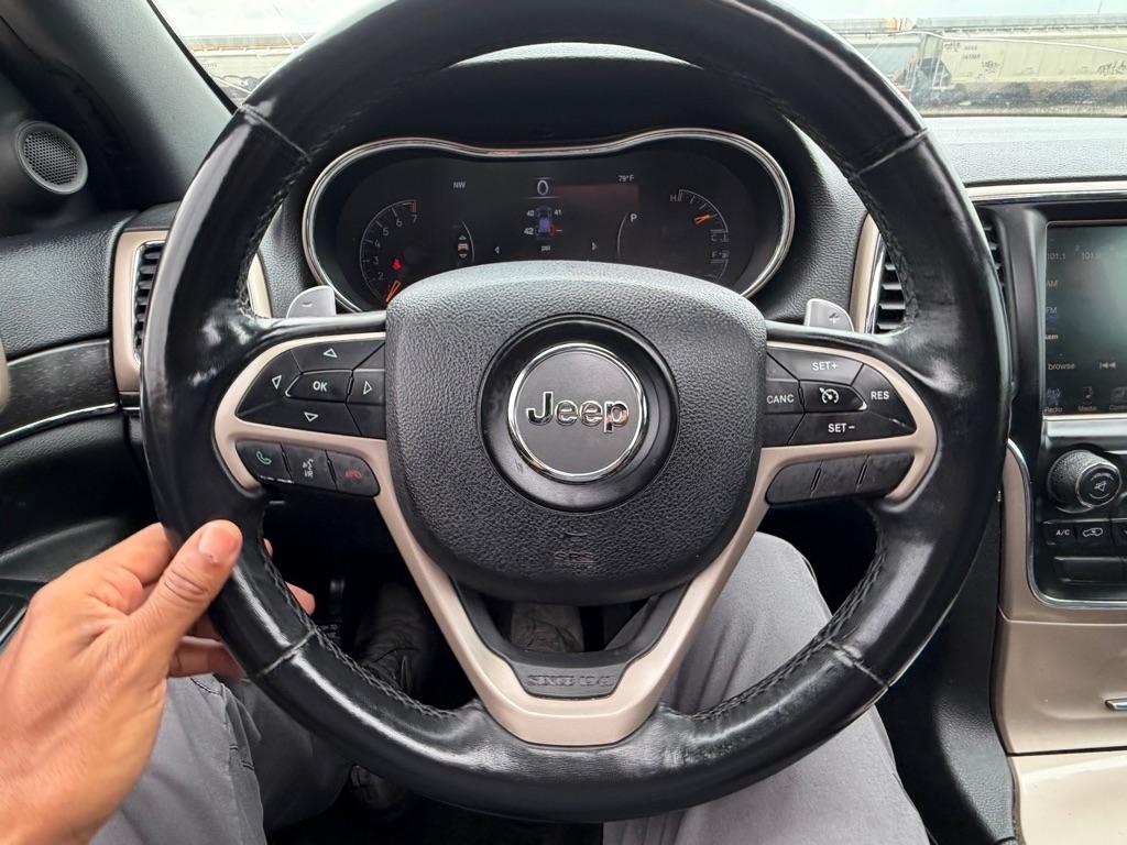 Jeep Grand Cherokee Limited 2WD 2015