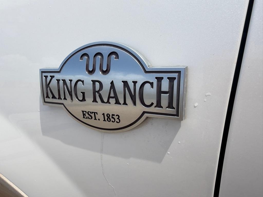 Ford Expedition EL King Ranch 4WD 2012