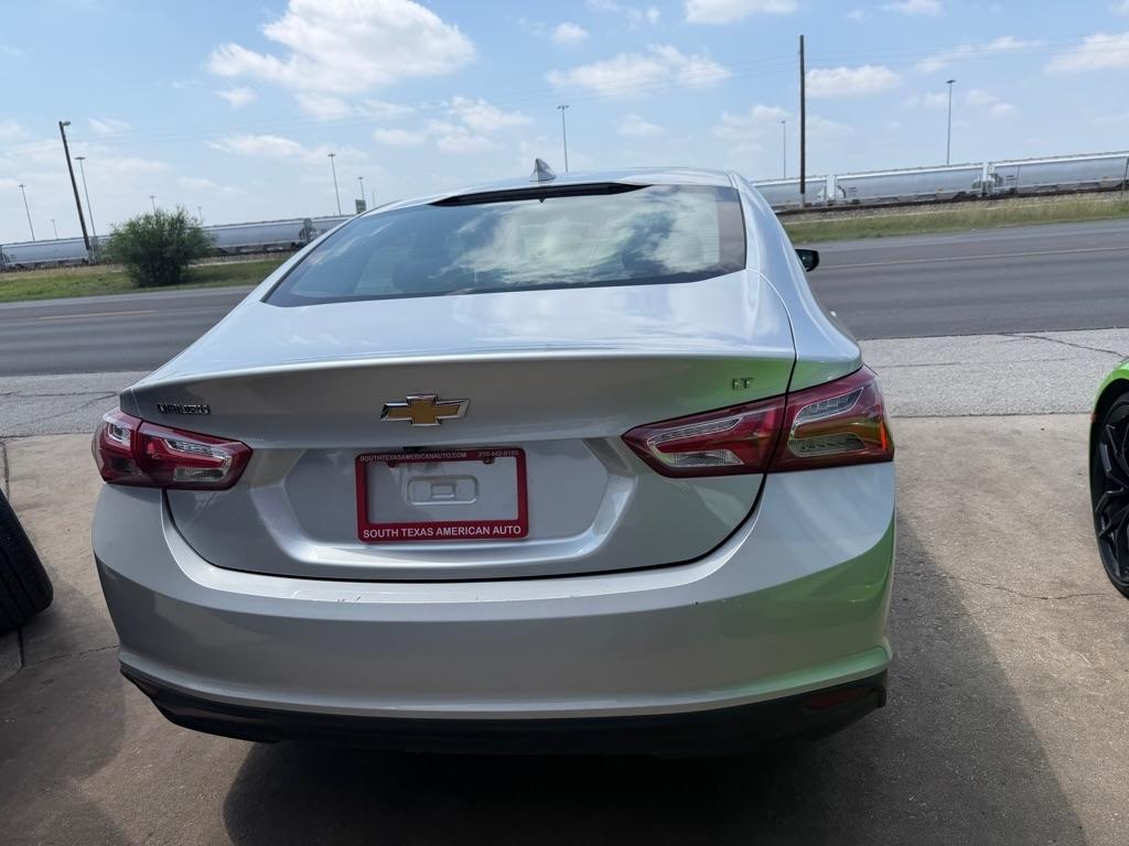 Chevrolet Malibu LT 2022