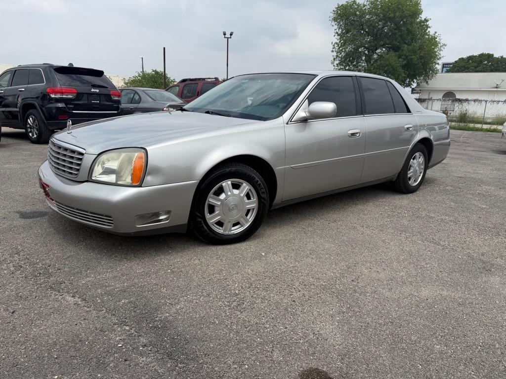 Cadillac DeVille Sedan 2005