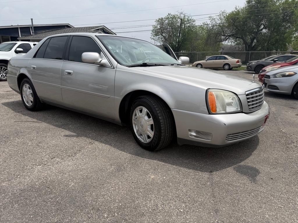 Cadillac DeVille Sedan 2005