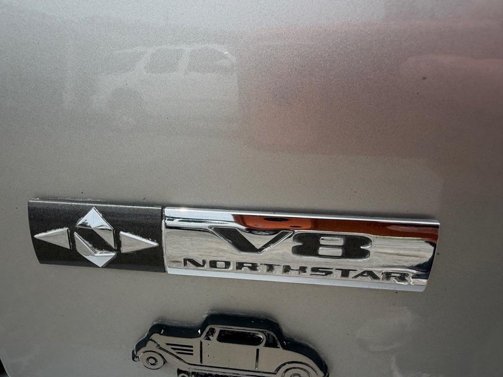 Cadillac DeVille Sedan 2005