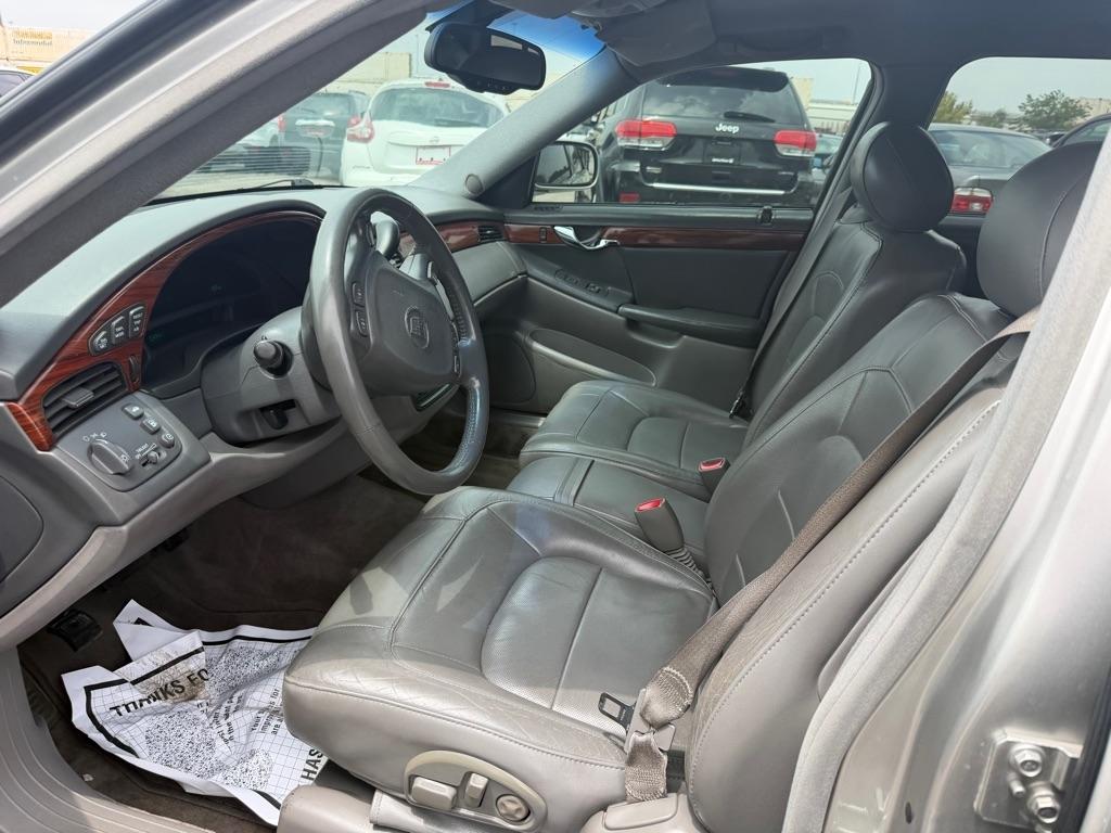 Cadillac DeVille Sedan 2005