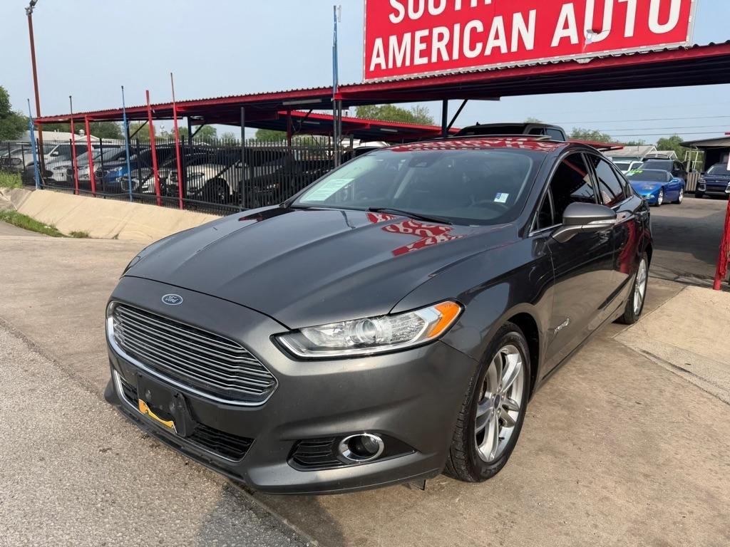 Ford Fusion Hybrid Titanium 2015