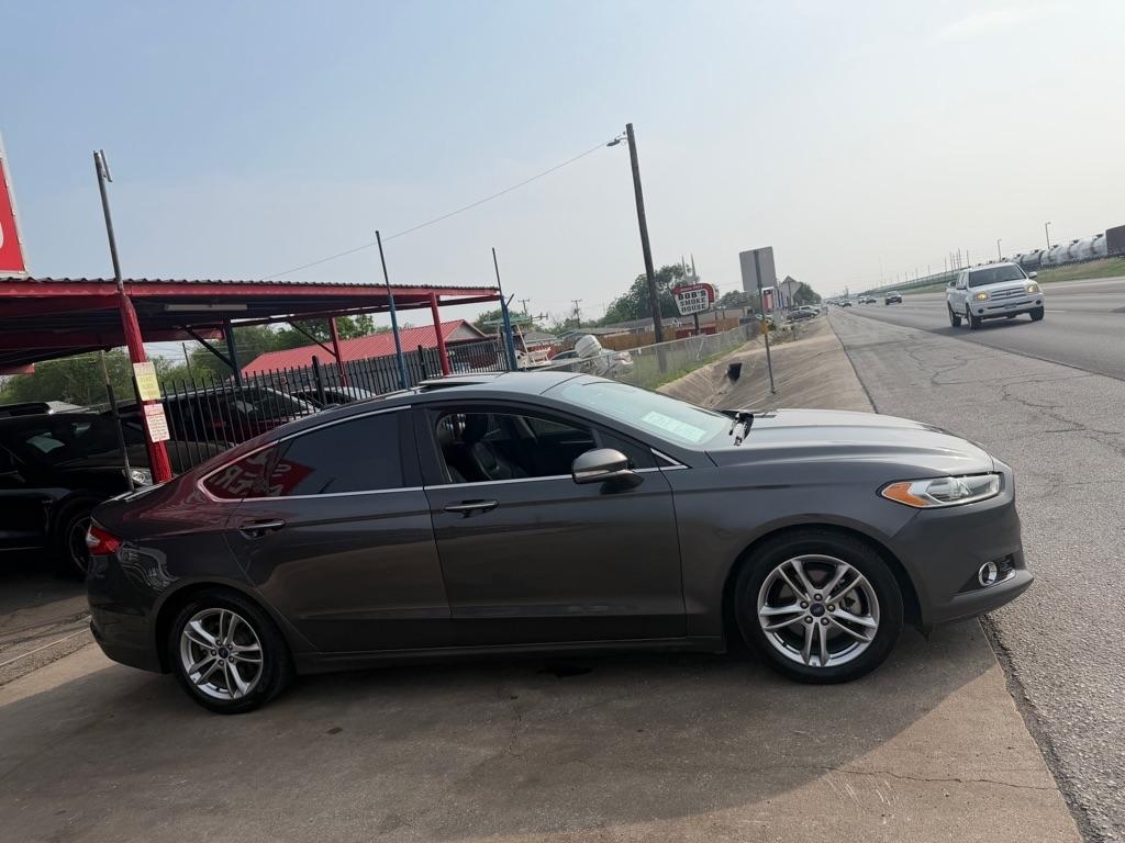 Ford Fusion Hybrid Titanium 2015
