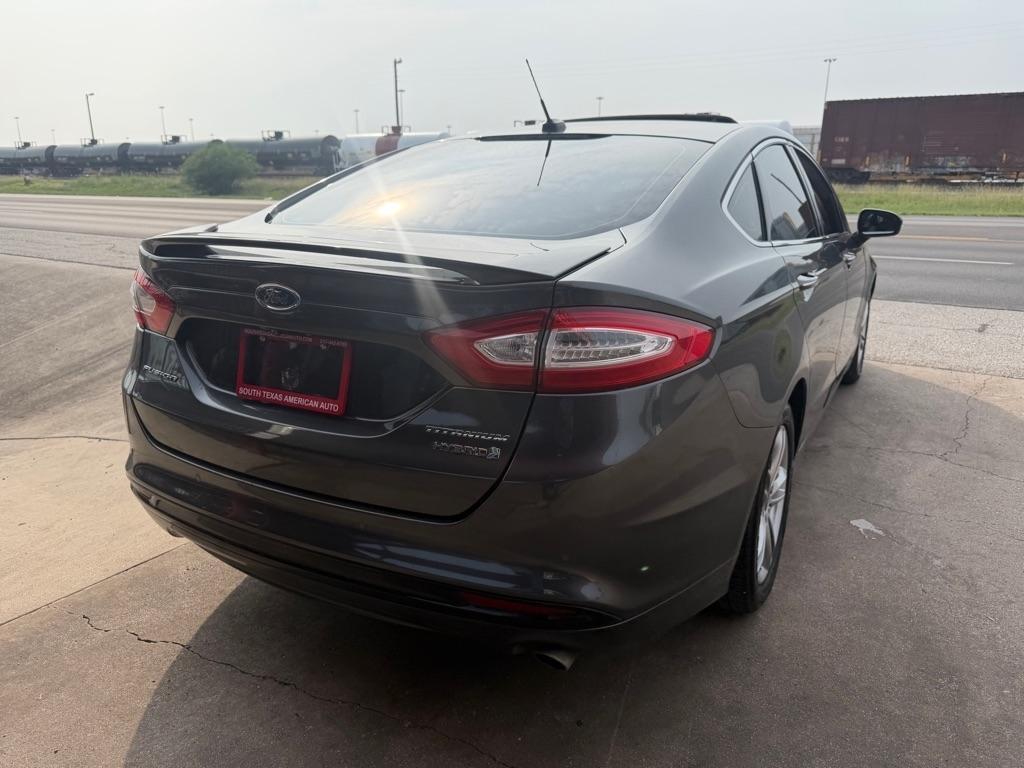 Ford Fusion Hybrid Titanium 2015
