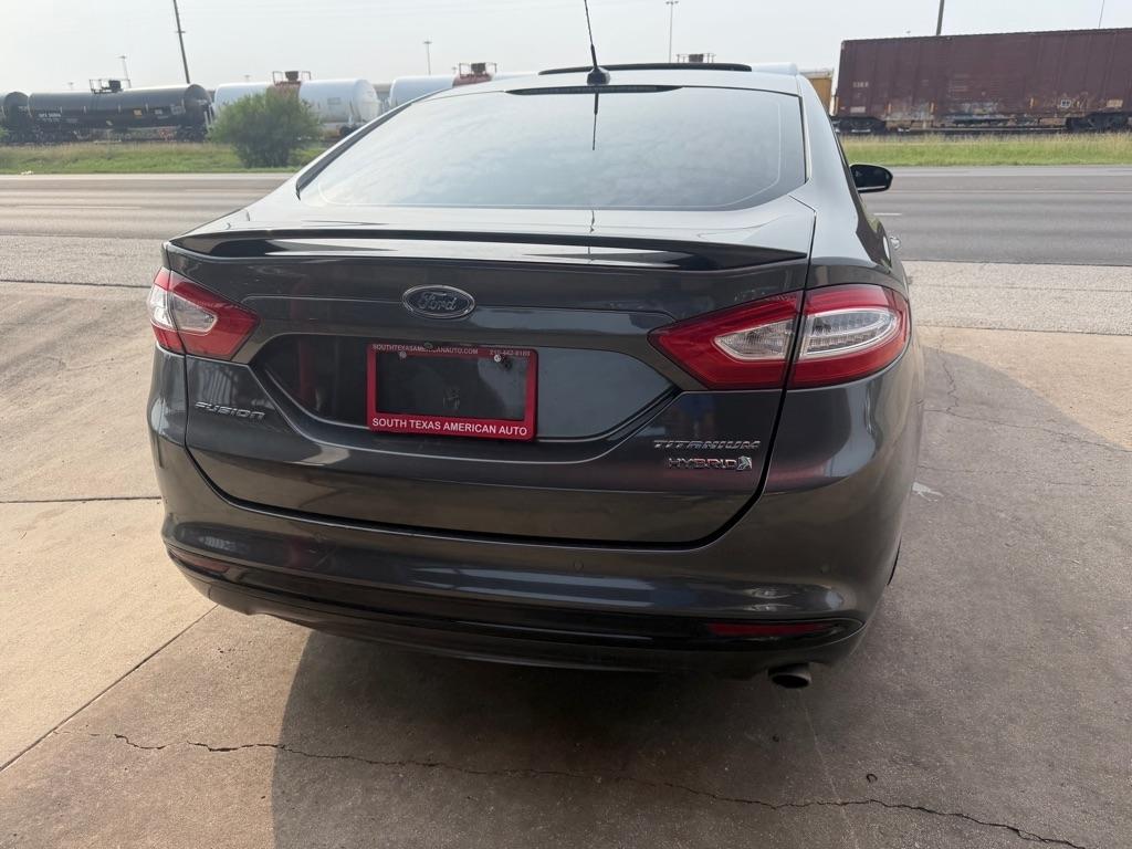 Ford Fusion Hybrid Titanium 2015