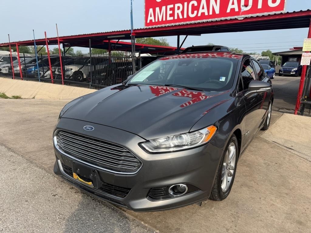 Ford Fusion Hybrid Titanium 2015