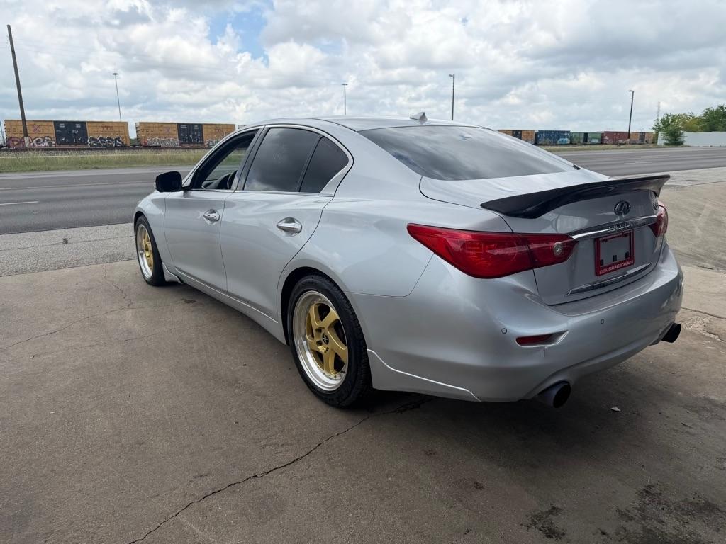 Infiniti Q50 Base 2015