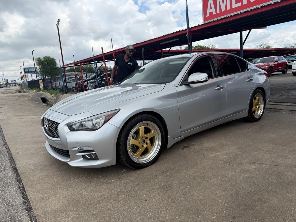 Infiniti Q50 Base 2015