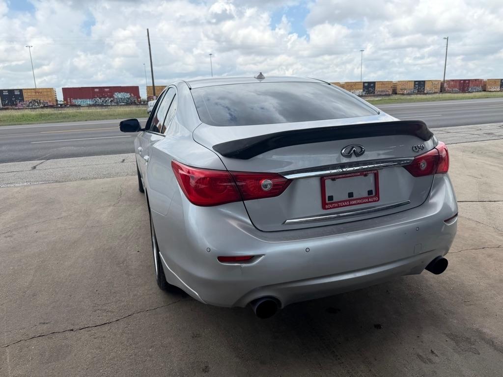 Infiniti Q50 Base 2015