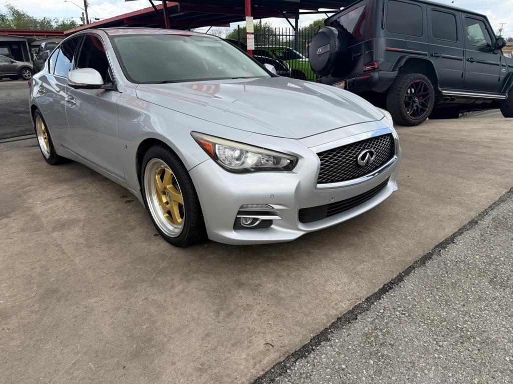 Infiniti Q50 Base 2015