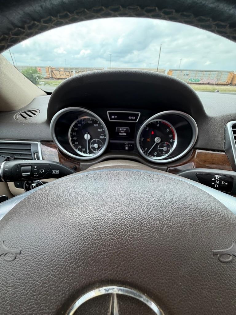 Mercedes-Benz M-Class ML350 BlueTEC 2013