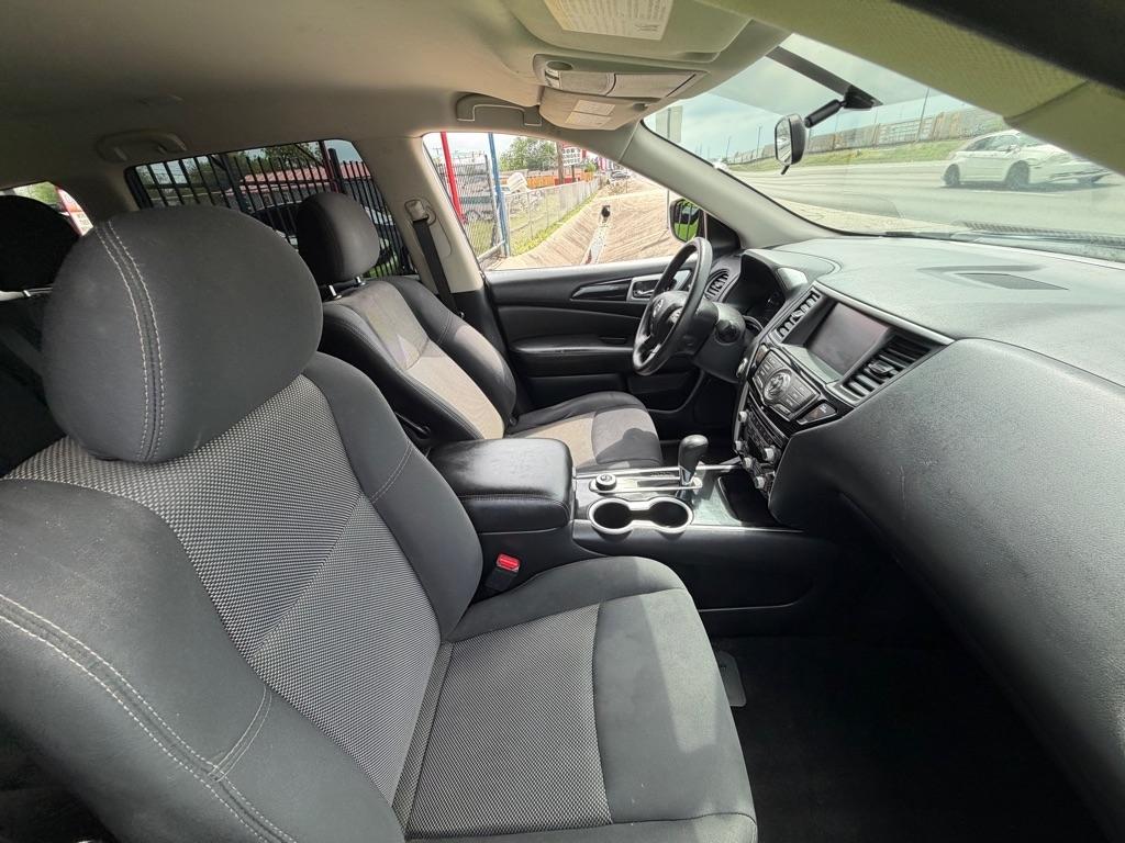 Nissan Pathfinder S 4WD 2019