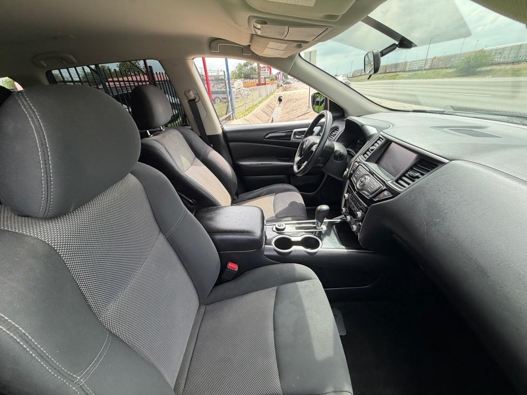 Nissan Pathfinder S 4WD 2019