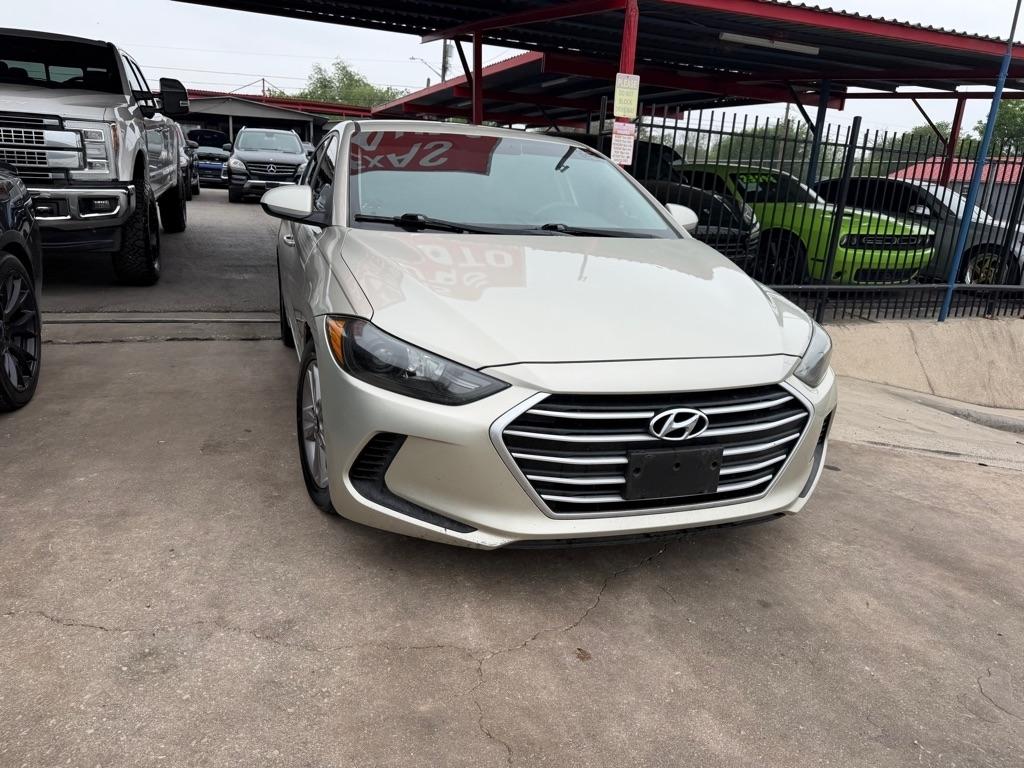 Hyundai Elantra Value Edition 6A 2017