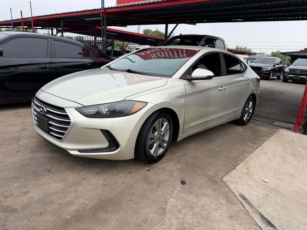 Hyundai Elantra Value Edition 6A 2017