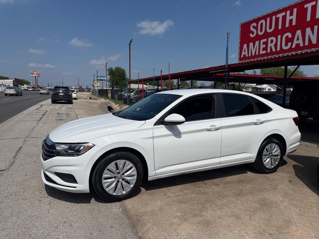 Volkswagen Jetta 1.4T S 8A 2019