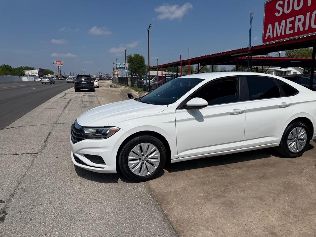 Volkswagen Jetta 1.4T S 8A 2019