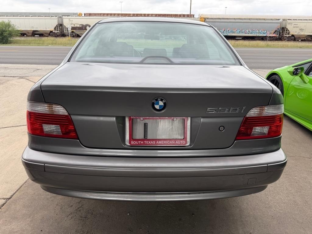 BMW 5-Series 530i 2003